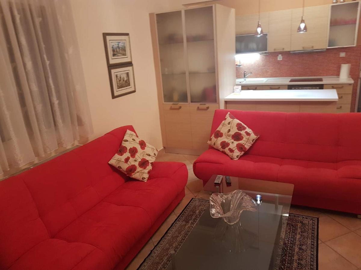 Flexible 2 Floor * Kallithea (Chalkidiki)